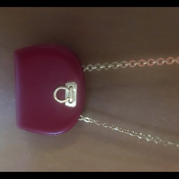 Red Salvatore Ferragamo Small Gancini Bag Gold Tone Original Owner Holiday - Picture 9 of 16